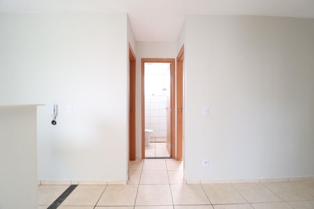 Sala de apartamento para alugar com 2 quartos, 58m² em Laranjeiras, Uberlândia
