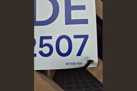 Casa à venda com 145m², 3 quartos e 4 vagas Casa à venda com 145m², 3 quartos e 4 vagasplaquinha