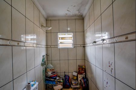 Casa à venda com 145m², 3 quartos e 4 vagas Casa à venda com 145m², 3 quartos e 4 vagasBanheiro Social