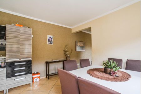 Casa à venda com 145m², 3 quartos e 4 vagas Casa à venda com 145m², 3 quartos e 4 vagasSala de Jantar