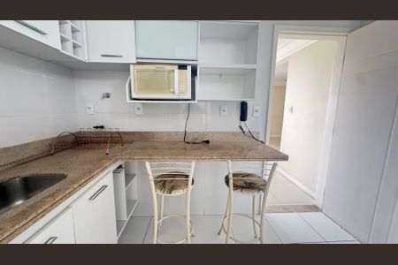 Apartamento para alugar com 110m², 3 quartos e 1 vaga Apartamento para alugar com 110m², 3 quartos e 1 vagaCozinha