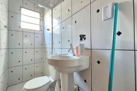 Banheiro de casa para alugar com 1 quarto, 100m² em Vila Aeroporto, Campinas