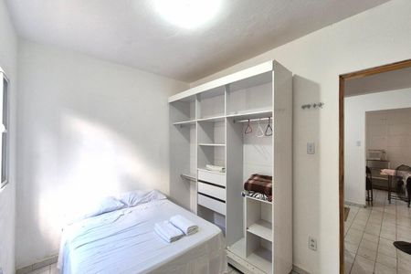 Casa para alugar com 100m², 1 quarto e 1 vagaQuarto