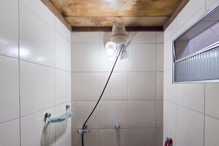 Casa à venda com 127m², 2 quartos e 2 vagasBanheiro de serviço