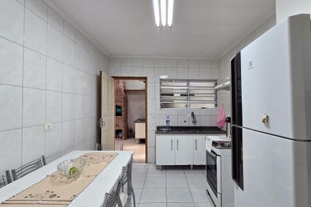 Casa à venda com 127m², 2 quartos e 2 vagasCozinha