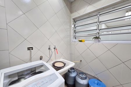 Casa à venda com 127m², 2 quartos e 2 vagasÁrea de Serviço