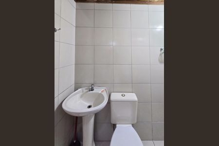 Casa à venda com 127m², 2 quartos e 2 vagasBanheiro de serviço