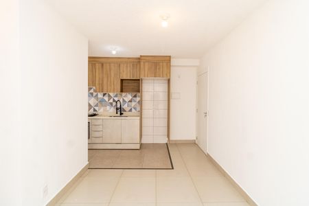 Apartamento para alugar com 42m², 2 quartos e 1 vaga Apartamento para alugar com 42m², 2 quartos e 1 vagaSala