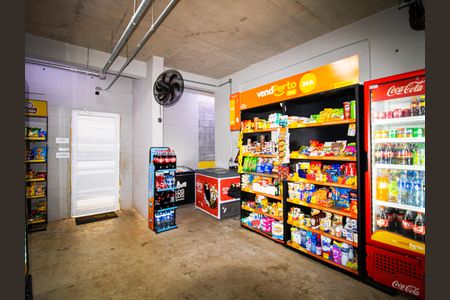 Apartamento para alugar com 42m², 2 quartos e 1 vaga Apartamento para alugar com 42m², 2 quartos e 1 vagaÁrea comum - Mercado