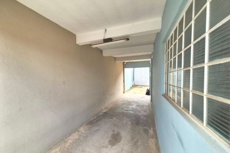 Casa à venda com 100m², 4 quartos e 4 vagasGaragem 