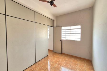 Casa à venda com 100m², 4 quartos e 4 vagasQuarto 2 