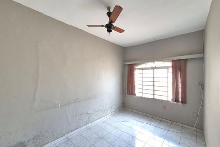 Sala de TV de casa para alugar com 4 quartos, 100m² em Jardim Novo Campos Eliseos, Campinas
