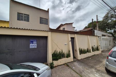 Casa à venda com 100m², 4 quartos e 4 vagasFachada do Prédio