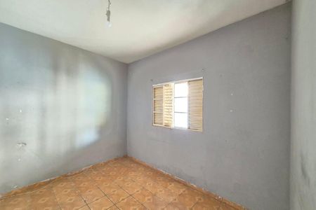 Casa à venda com 100m², 4 quartos e 4 vagasQuarto 4 