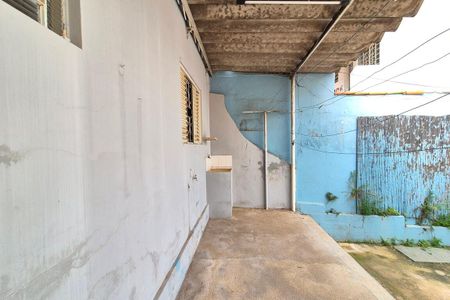 Casa à venda com 100m², 4 quartos e 4 vagasÁrea de Serviço