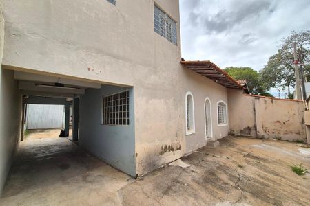 Casa à venda com 100m², 4 quartos e 4 vagasFachada do Prédio