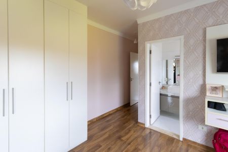 Casa de condomínio para alugar com 240m², 4 quartos e 5 vagas