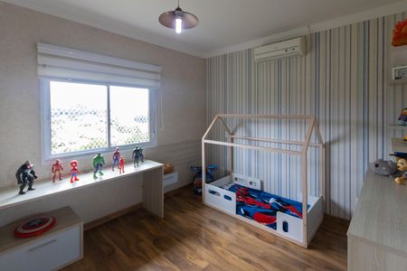 Casa de condomínio para alugar com 240m², 4 quartos e 5 vagas Casa de condomínio para alugar com 240m², 4 quartos e 5 vagasSuíte 3