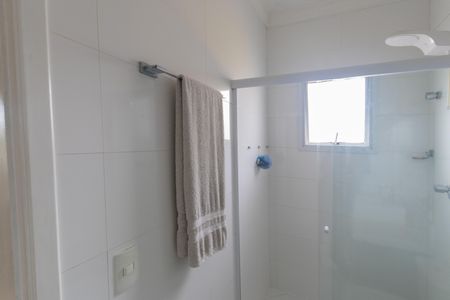 Casa de condomínio para alugar com 240m², 4 quartos e 5 vagas Casa de condomínio para alugar com 240m², 4 quartos e 5 vagasBanheiro da Suíte 3