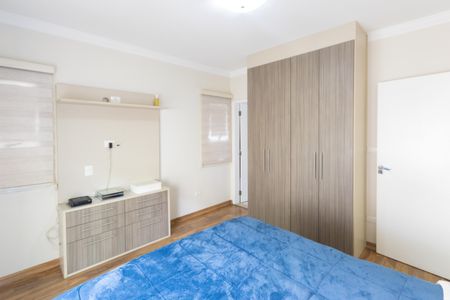 Casa de condomínio para alugar com 240m², 4 quartos e 5 vagas Casa de condomínio para alugar com 240m², 4 quartos e 5 vagasSuíte 1