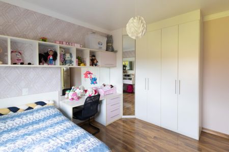 Casa de condomínio para alugar com 240m², 4 quartos e 5 vagas Casa de condomínio para alugar com 240m², 4 quartos e 5 vagasSuíte 4