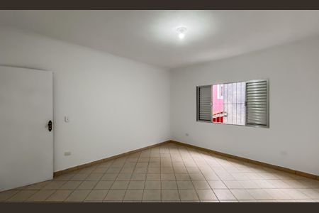 Quarto 2 de casa para alugar com 2 quartos, 220m² em Parque Cisper, São Paulo