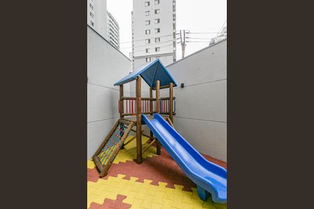 Apartamento à venda com 37m², 2 quartos e sem vagaÁrea comum - Playground