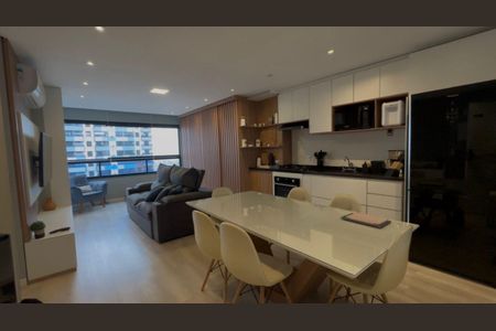 Sala de apartamento à venda com 2 quartos, 70m² em Vila Augusta, Guarulhos