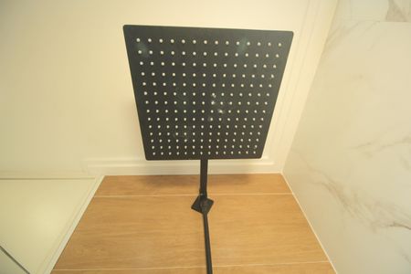 Apartamento à venda com 48m², 2 quartos e 1 vagaChuveiro