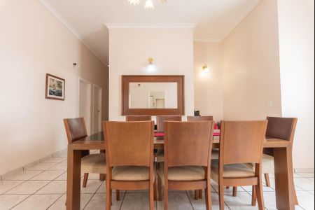 Casa à venda com 450m², 3 quartos e 4 vagasSala de Jantar