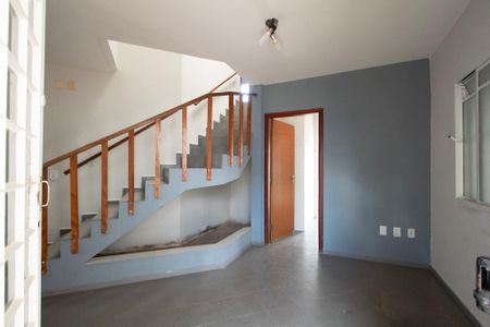 Sala  de casa para alugar com 4 quartos, 334m² em Jardim Santa Rosália, Sorocaba