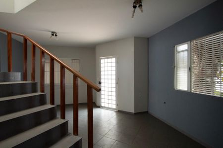 Sala  de casa para alugar com 4 quartos, 334m² em Jardim Santa Rosália, Sorocaba