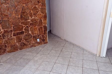 Sala de casa para alugar com 3 quartos, 100m² em Cosmos, Rio de Janeiro