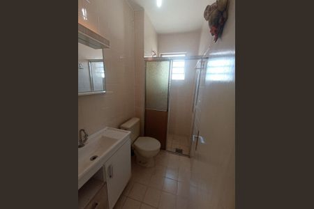 Banheiro  de apartamento para alugar com 2 quartos, 55m² em Centro, Canoas