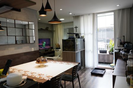 Apartamento à venda com 60m², 2 quartos e 1 vagaSala