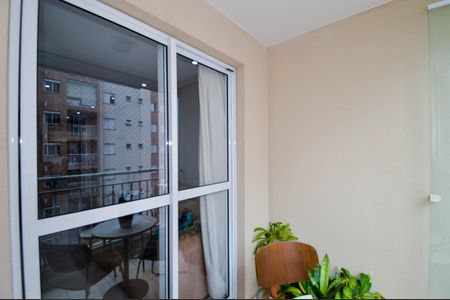Apartamento à venda com 3 quartos, 77m² em Jardim Flor da Montanha, Guarulhos
