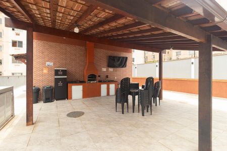 Apartamento para alugar com 45m², 2 quartos e 1 vaga Apartamento para alugar com 45m², 2 quartos e 1 vagaÁrea comum - Churrasqueira