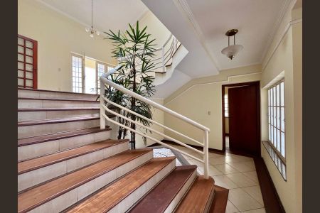 Escada de casa à venda com 4 quartos, 278m² em Parque Alto Taquaral, Campinas