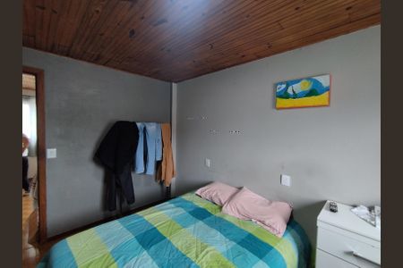 Casa à venda com 130m², 8 quartos e 2 vagas Casa à venda com 130m², 8 quartos e 2 vagasSuite