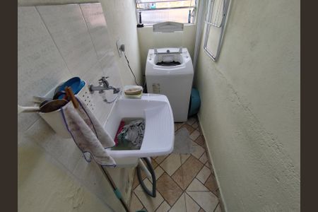 Casa à venda com 130m², 8 quartos e 2 vagas Casa à venda com 130m², 8 quartos e 2 vagasÁrea de Serviço