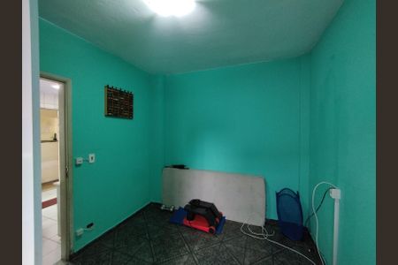 Casa à venda com 130m², 8 quartos e 2 vagas Casa à venda com 130m², 8 quartos e 2 vagasQuarto