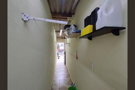 Casa à venda com 130m², 8 quartos e 2 vagas Casa à venda com 130m², 8 quartos e 2 vagasÁrea de Serviço