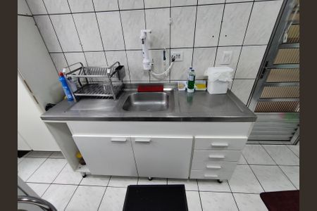 Casa à venda com 130m², 8 quartos e 2 vagas Casa à venda com 130m², 8 quartos e 2 vagasCozinha - Torneira