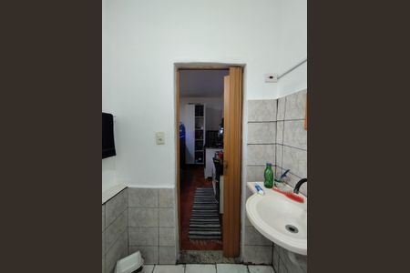 Casa à venda com 130m², 8 quartos e 2 vagas Casa à venda com 130m², 8 quartos e 2 vagasBanheiro - torneira