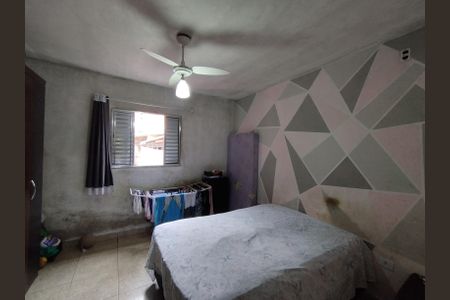 Casa à venda com 130m², 8 quartos e 2 vagas Casa à venda com 130m², 8 quartos e 2 vagasQuarto