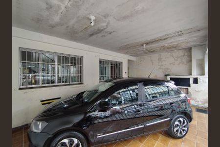 Casa à venda com 130m², 8 quartos e 2 vagas Casa à venda com 130m², 8 quartos e 2 vagasGaragem