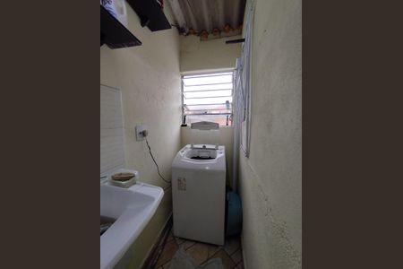 Casa à venda com 130m², 8 quartos e 2 vagas Casa à venda com 130m², 8 quartos e 2 vagasÁrea de Serviço