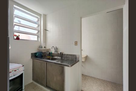 Apartamento à venda com 77m², 2 quartos e sem vaga Apartamento à venda com 77m², 2 quartos e sem vagaCozinha