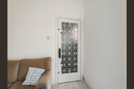 Entrada de apartamento à venda com 2 quartos, 100m² em Tijuca, Rio de Janeiro