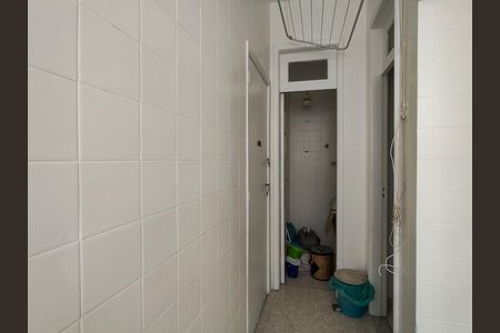 Apartamento à venda com 77m², 2 quartos e sem vaga Apartamento à venda com 77m², 2 quartos e sem vagaÁrea de Serviço